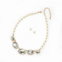 Oval And Pearls Jewelry Set